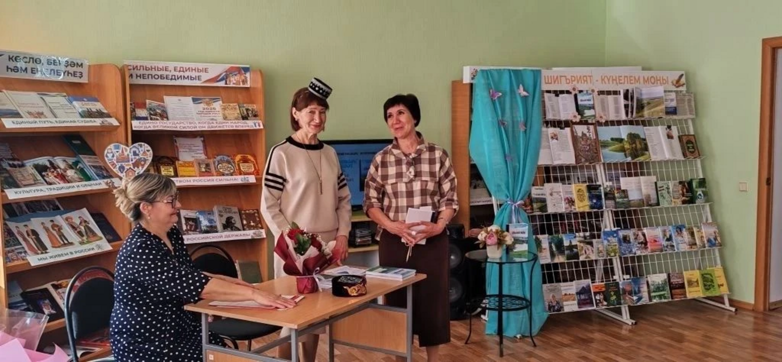 Талантлы иҗатчының тәүге китап туе