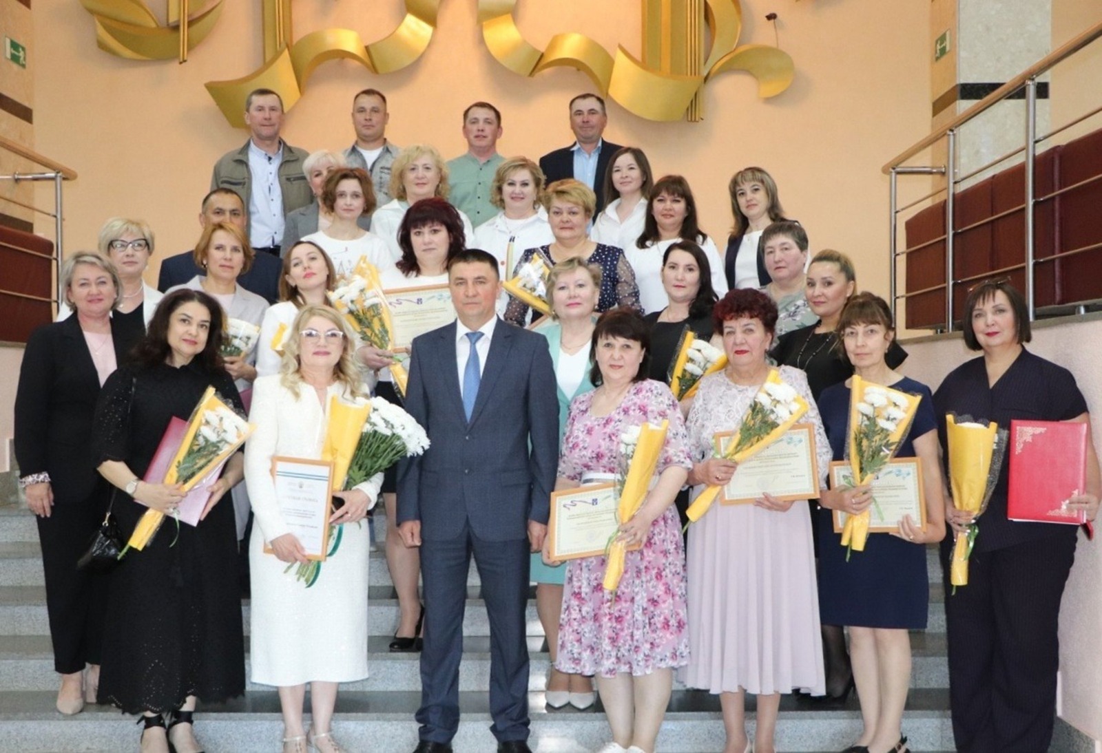 Район эшкуарлары һөнәри бәйрәмнәрен билгеләде