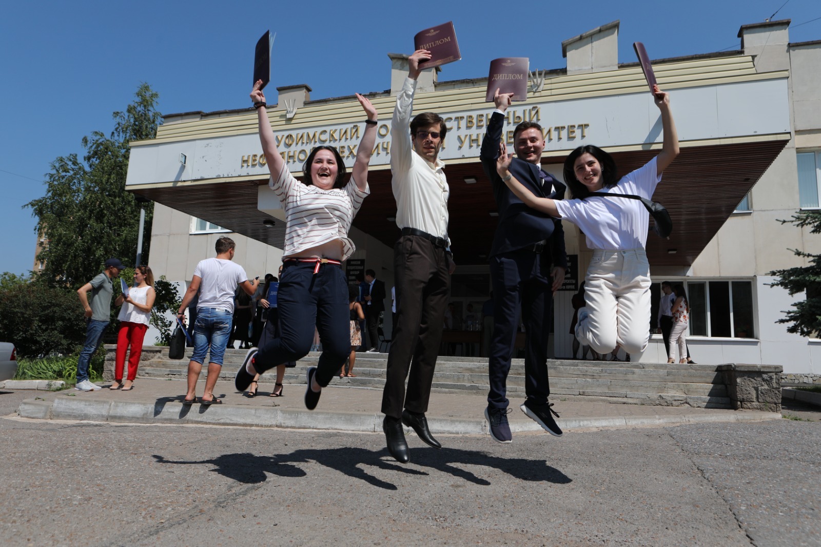 Сегодня стартовала приемная кампания