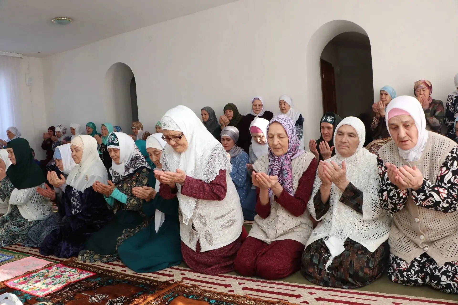 Рамазан гаете мөбарәк булсын!