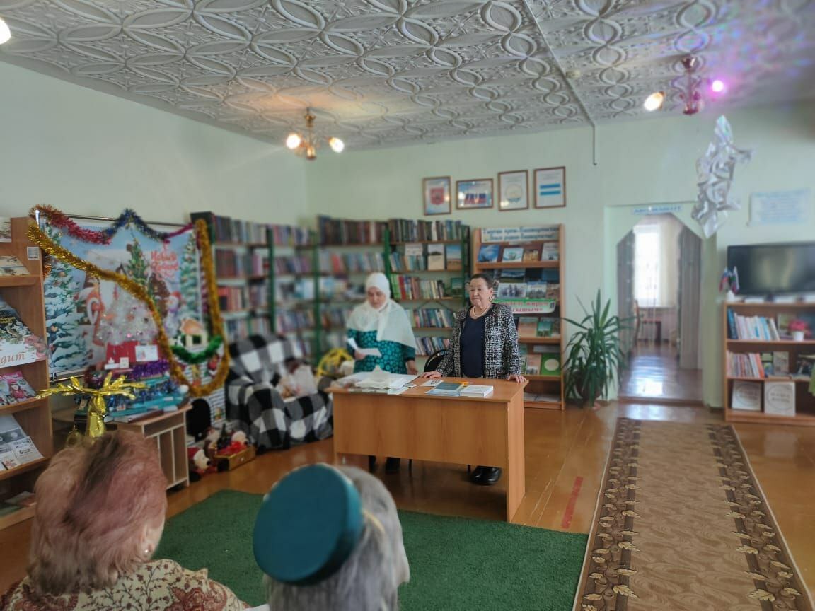 Куңел энҗеләрен юмарт чәчеп