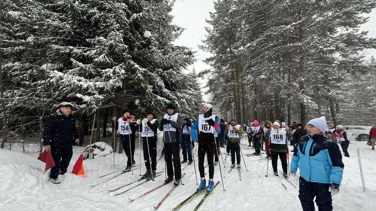 Мәгариф хезмәткәрләре чаңгы ярышларында катнашты