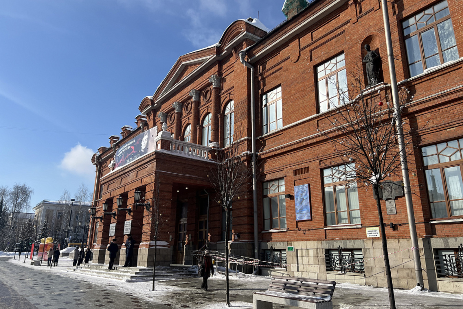 «Бал маленьких принцесс» в Уфе собрал детей со всей республики