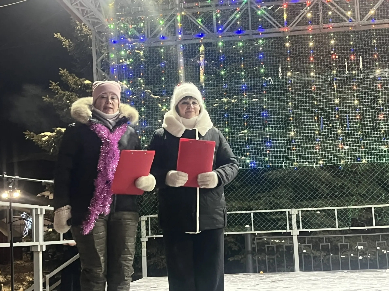 Авыл үзешчәннәре катнашлыгында матур концерт