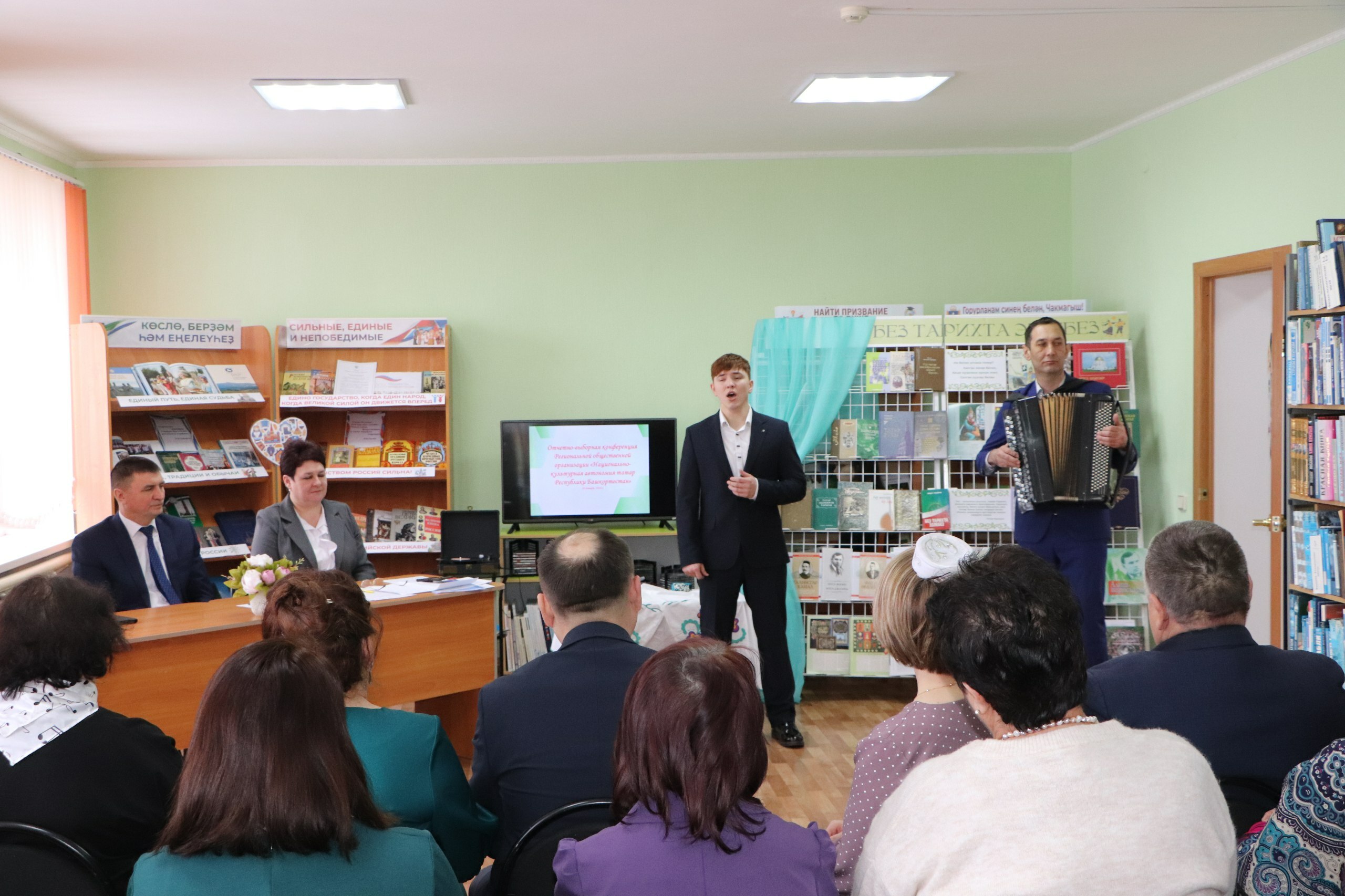 Милләтебез киләчәген кайгыртып