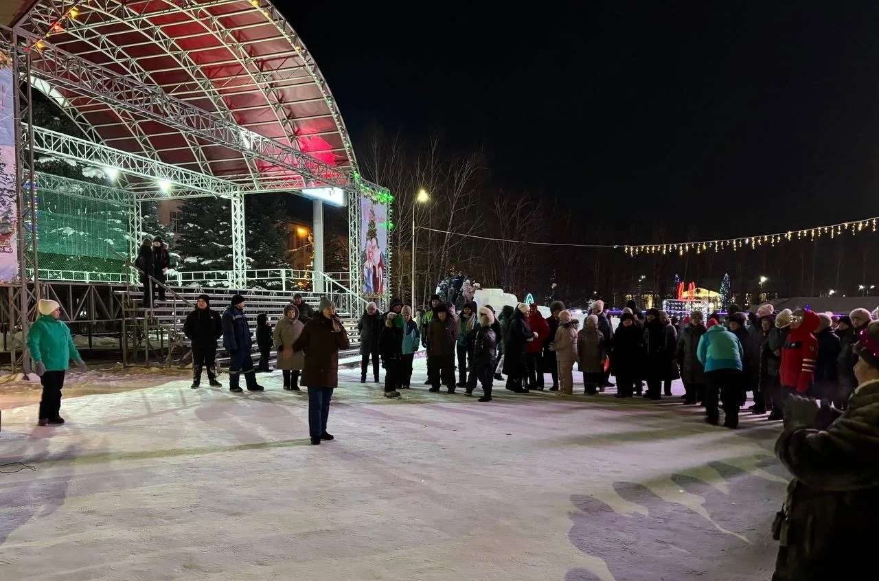 Чыршы янында Яңа ел күңел ачулары