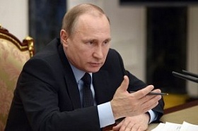 В.В.Путин поручил кабмину к 1 августа доложить о выделении 80 млрд руб. на дороги и транспорт