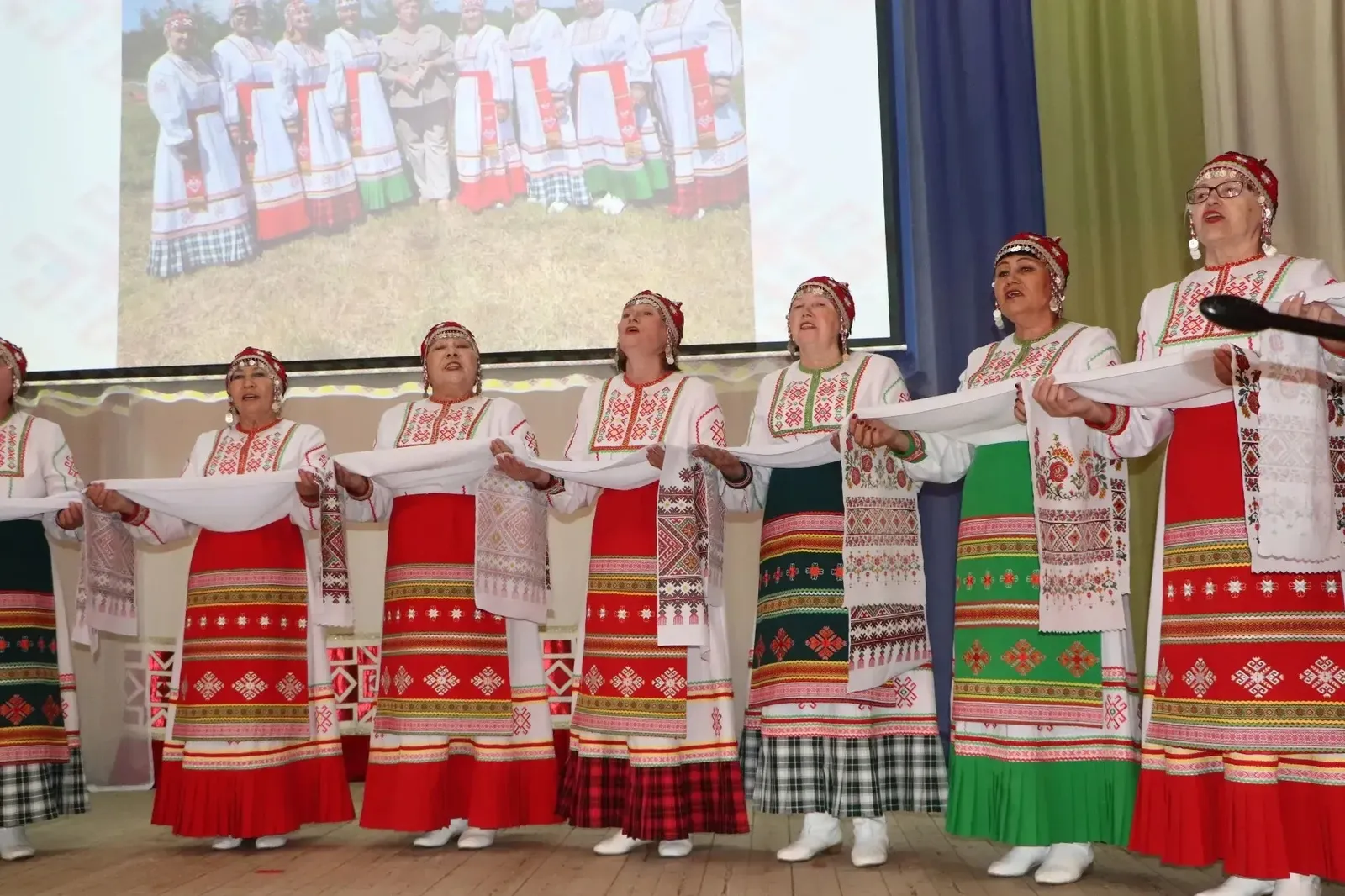 Халык хөрмәтен яулау  – үзе зур горурлык