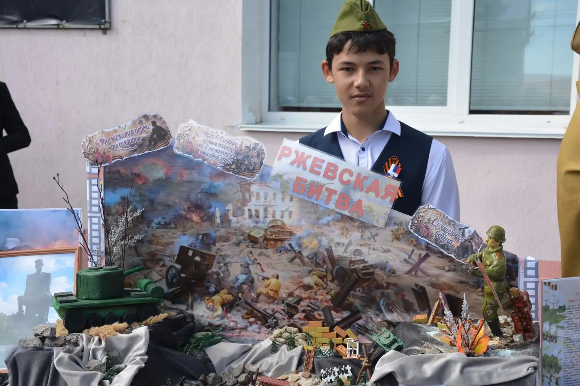 Күргәзмәләрдә – сугыш елларының моңсу хәтирәләре
