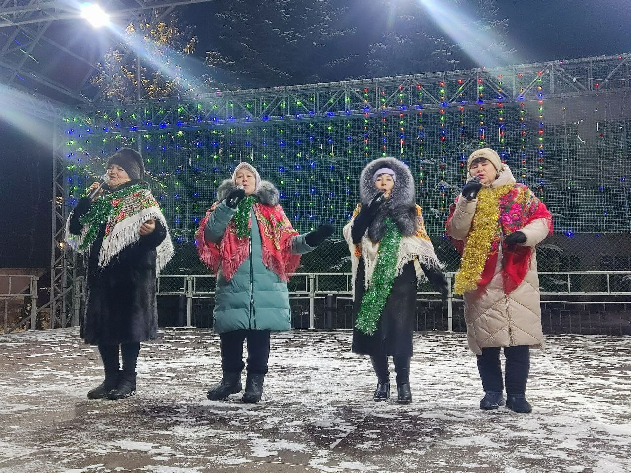 Бәйрәм концерты гөрләде