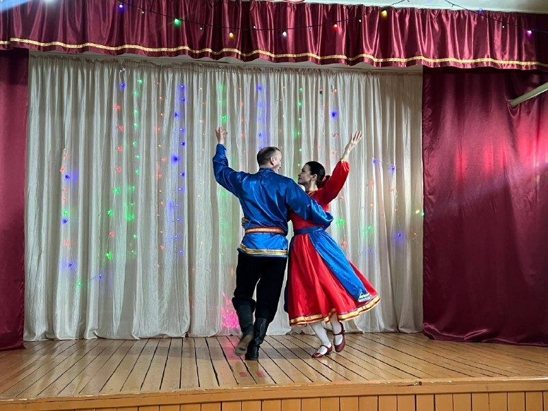 Авыл халкын чыгышлары белән сөендереп