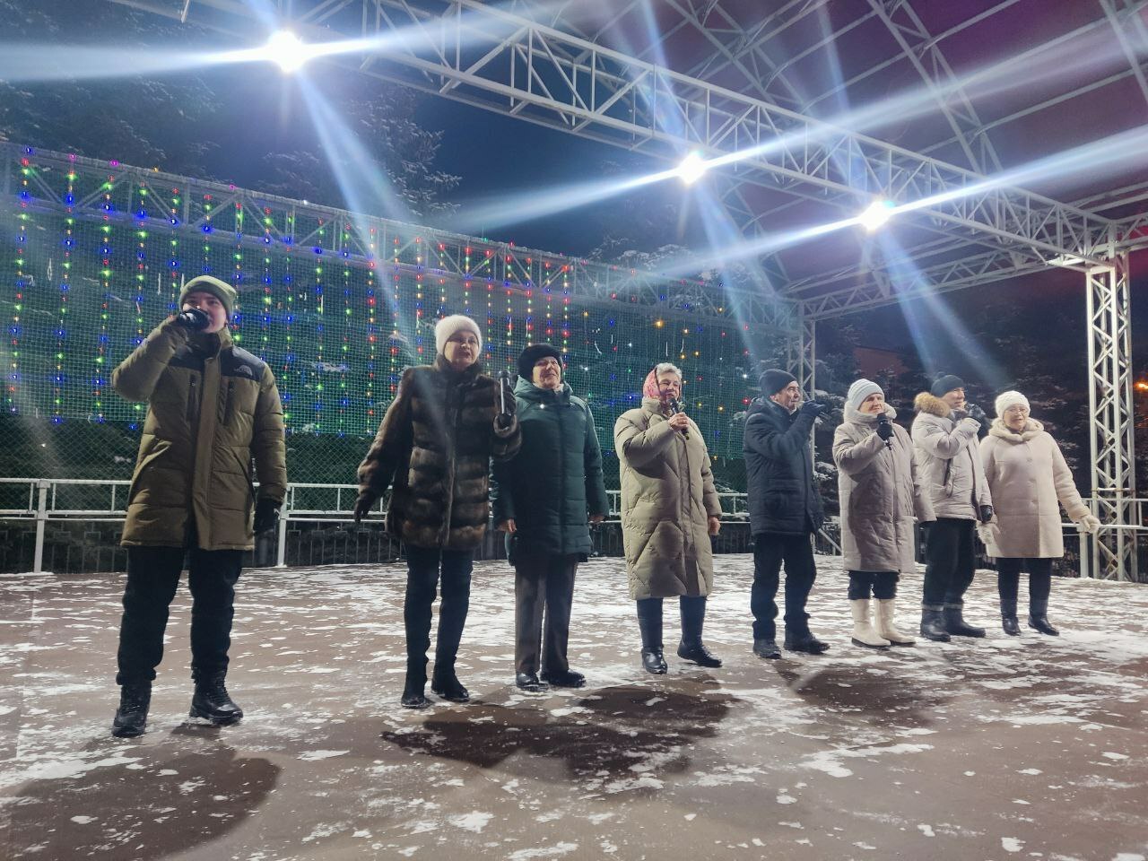 Бәйрәм концерты гөрләде