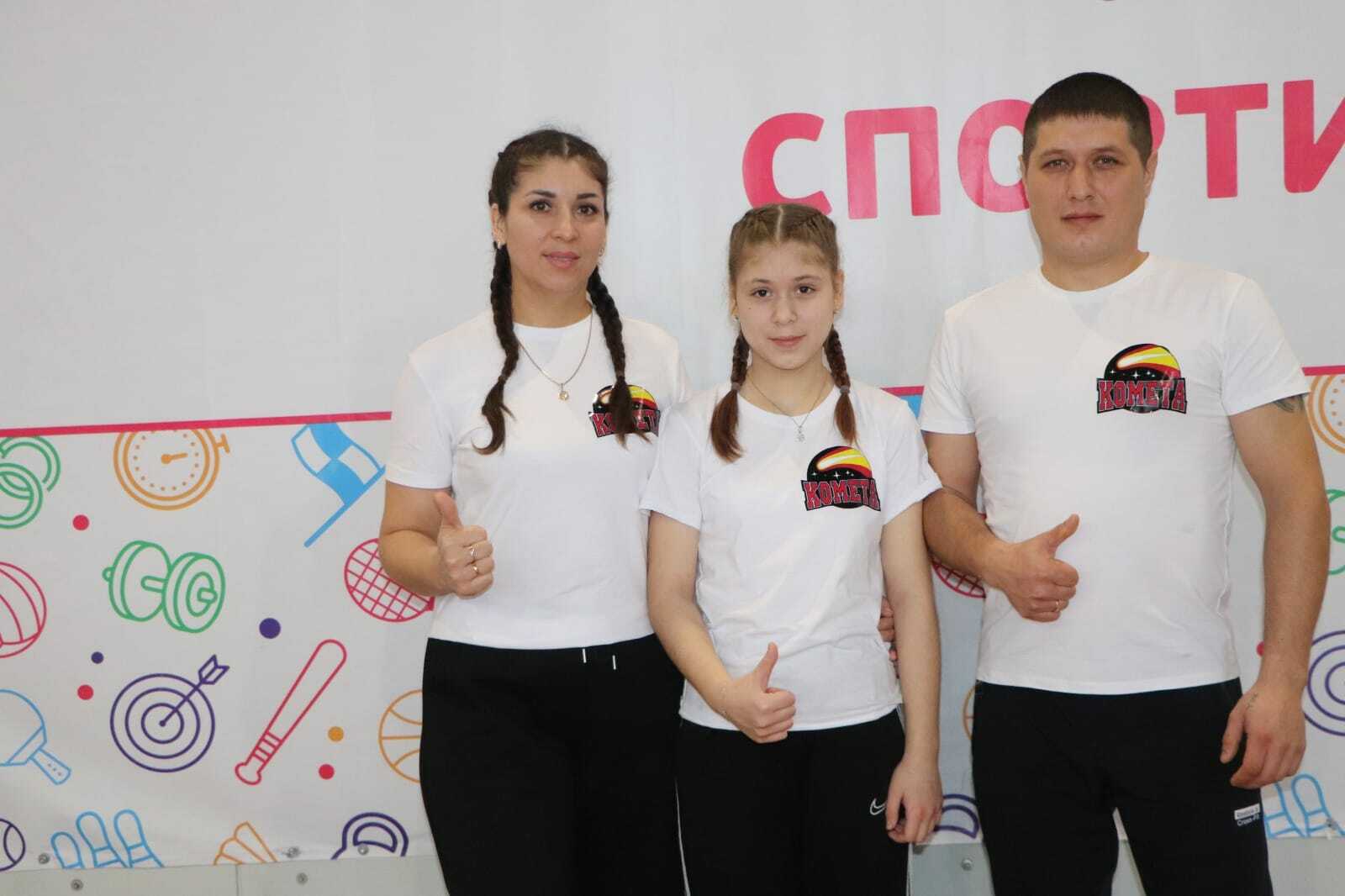 “Әти, әни һәм мин – спорт сөюче гаилә”