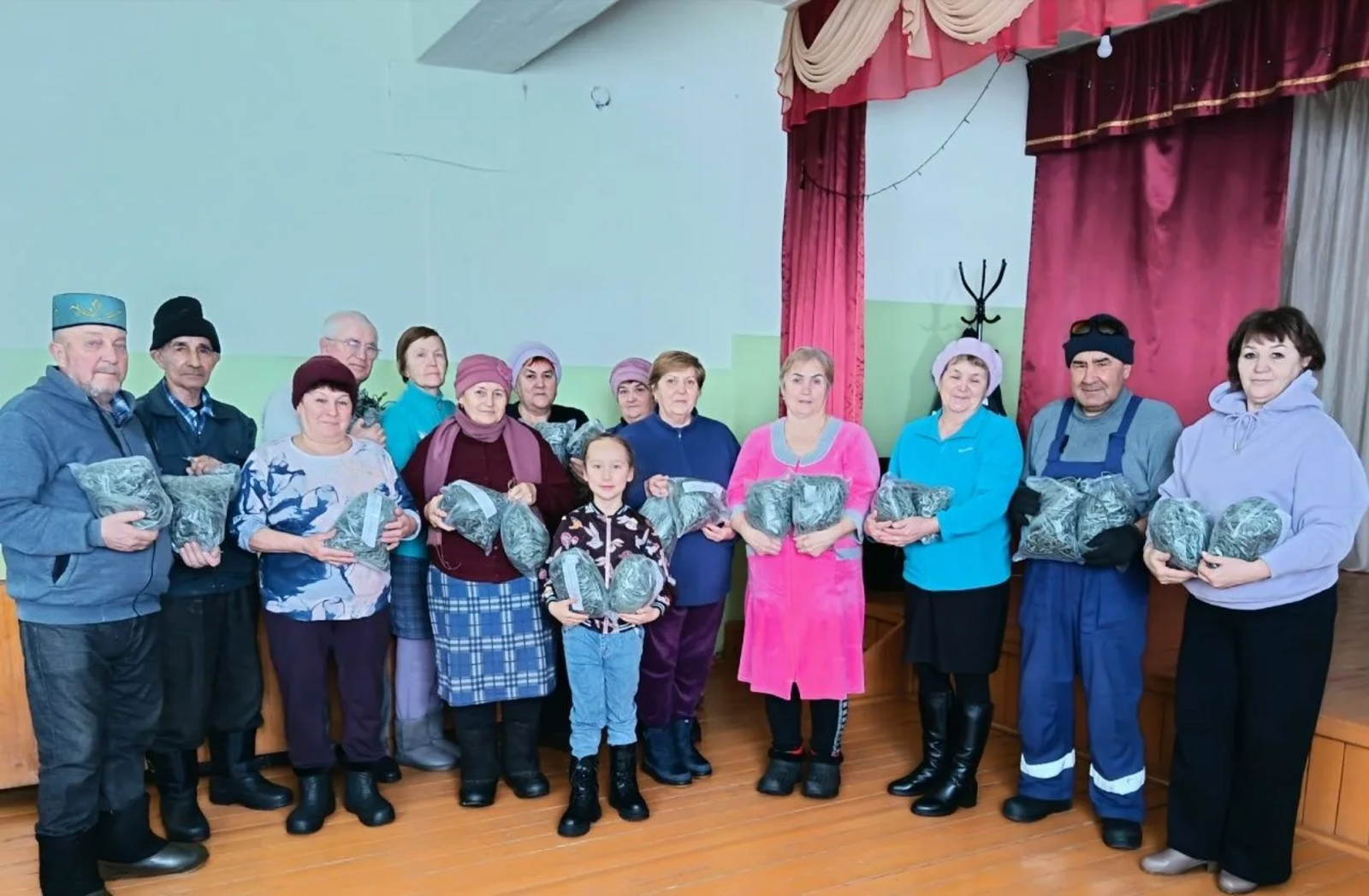 Уртак теләк белән берләшеп