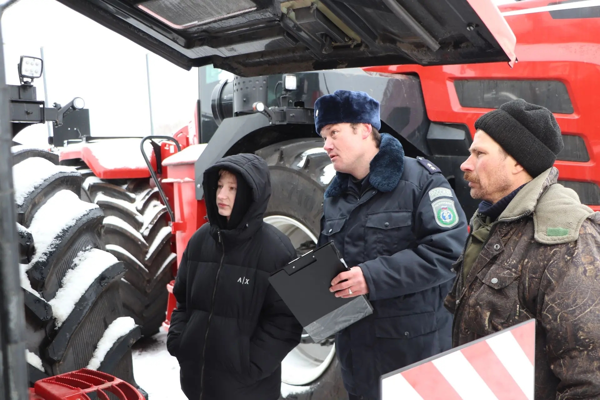 Үзйөрешле машиналарга техник күзәтү үткәрелде