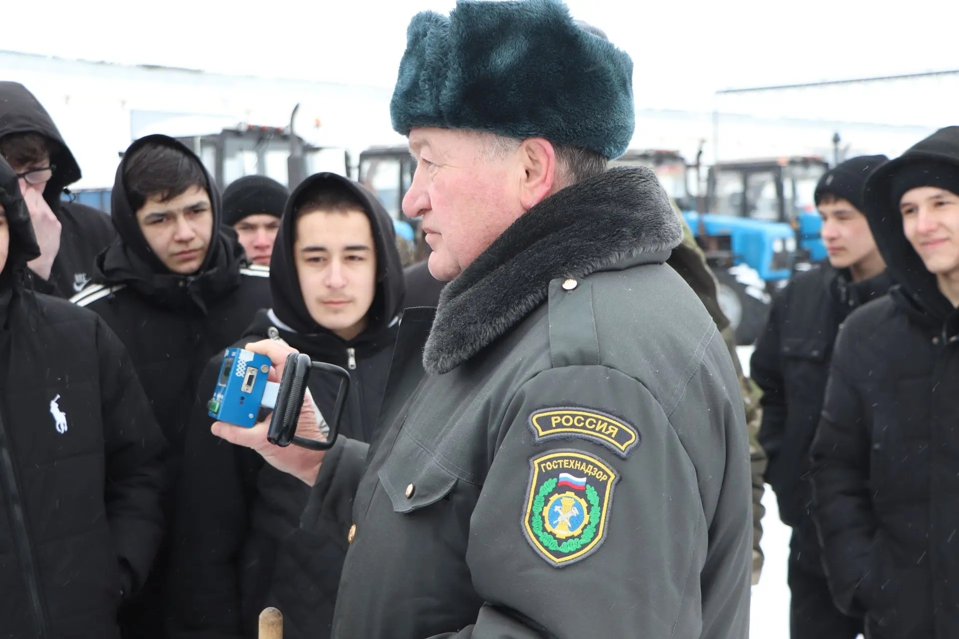 Үзйөрешле машиналарга техник күзәтү үткәрелде