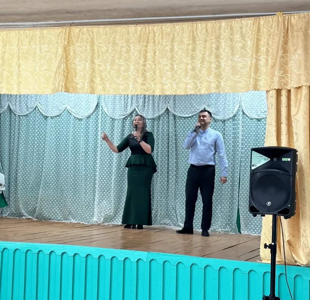 Макарлыларны сөендереп