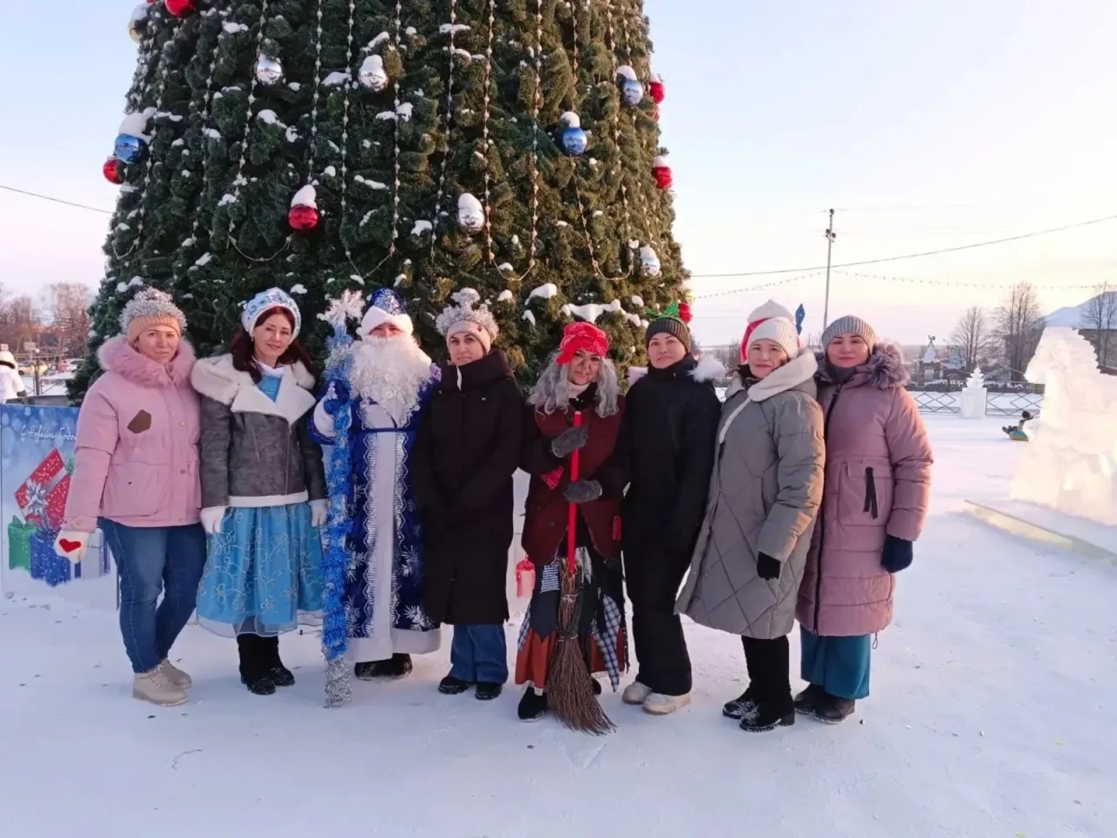 Балалар өчен чыршы карнавалы
