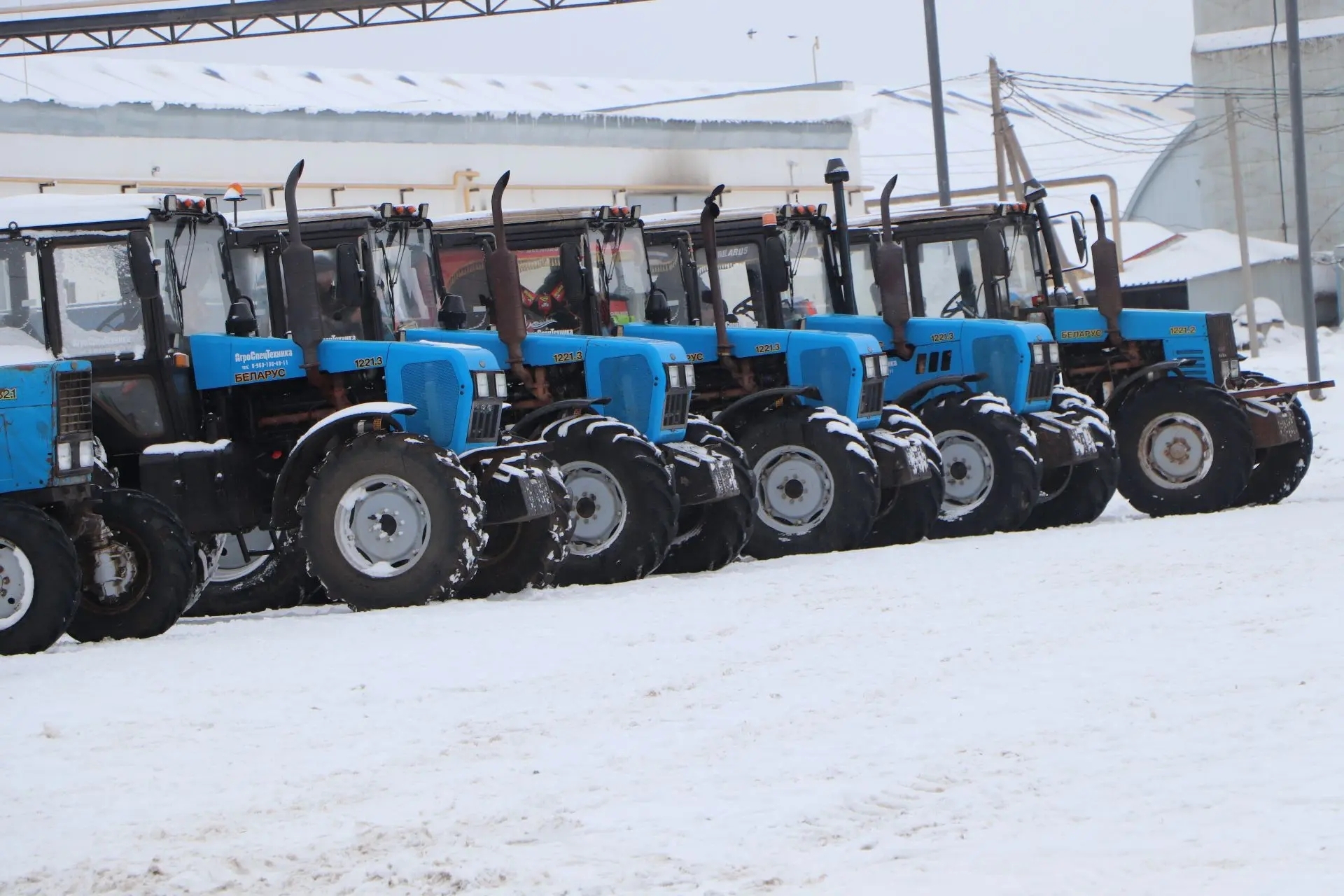 Үзйөрешле машиналарга техник күзәтү үткәрелде