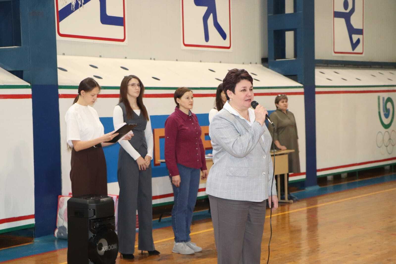 “Әти, әни һәм мин – спорт сөюче гаилә”