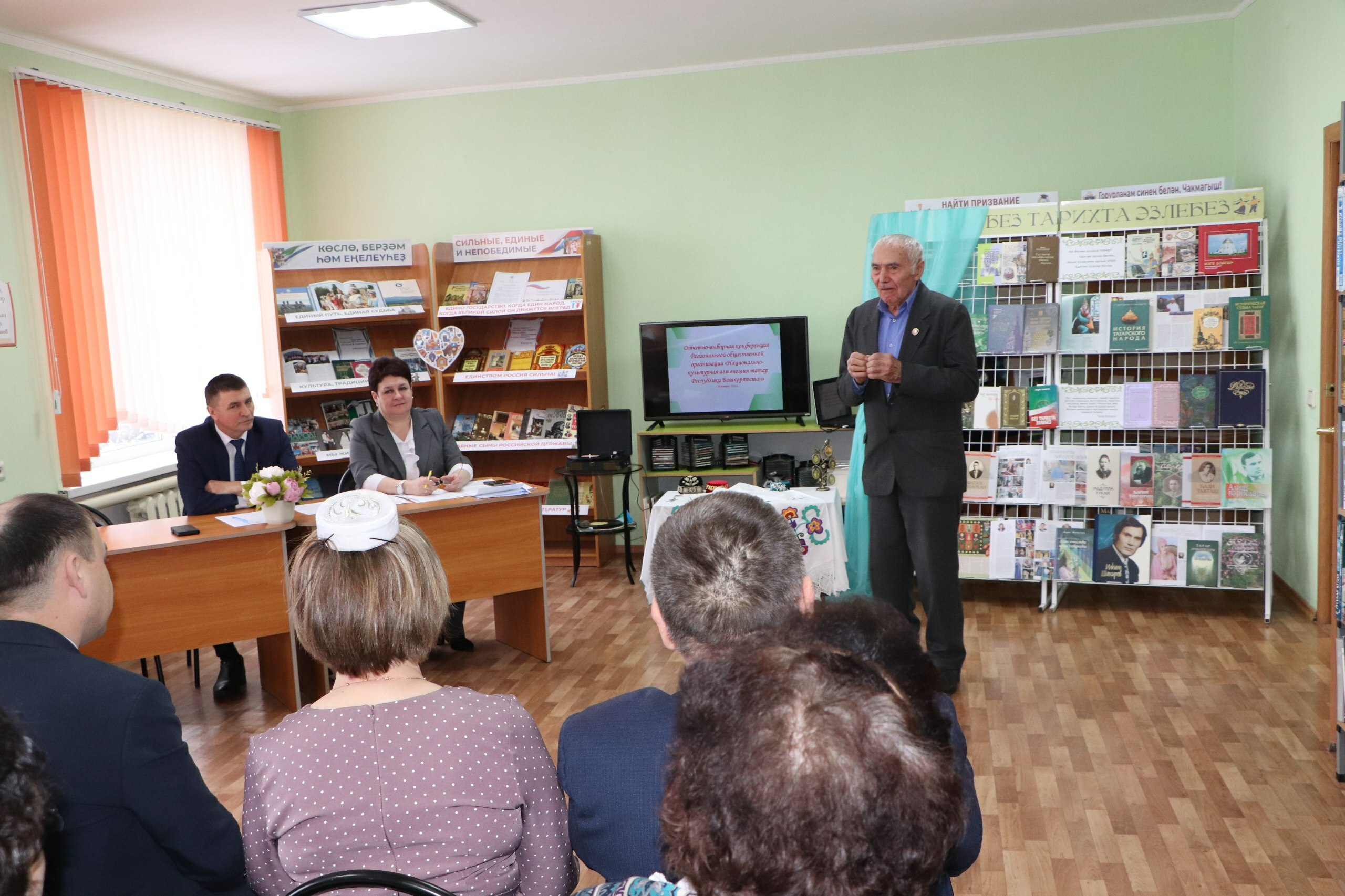 Милләтебез киләчәген кайгыртып