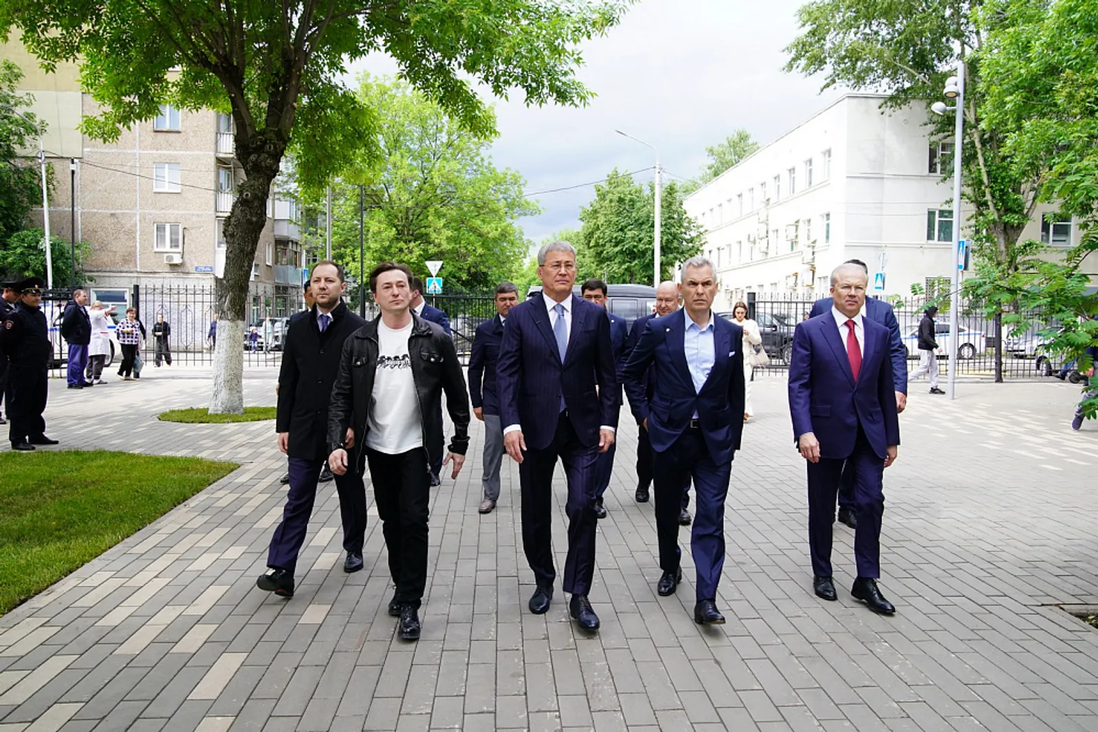 В Уфе открыли памятник Луке Крымскому