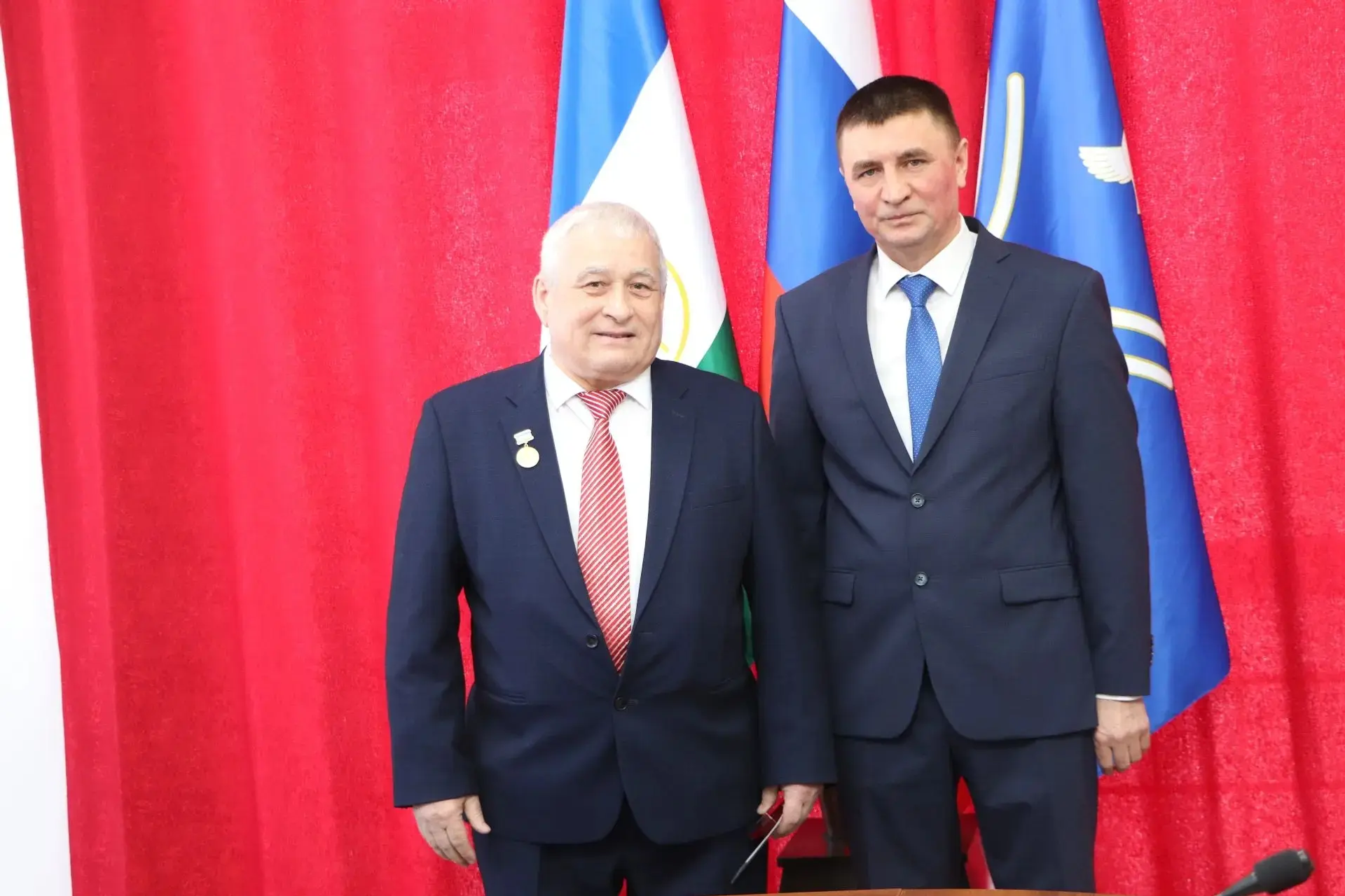 Лаеклы райондашларыбыз бүләкләнде