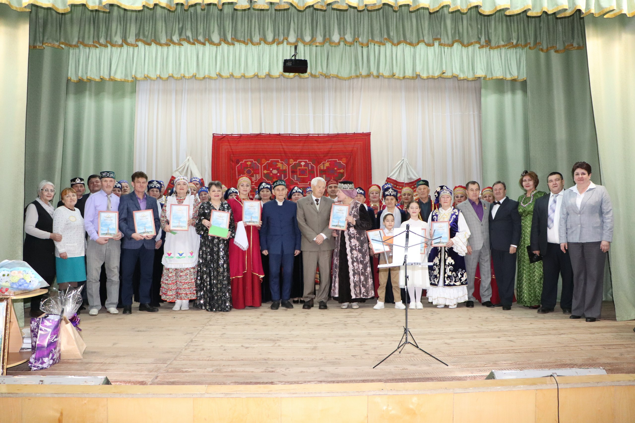 Төбәгебез данын еракларга таныткан күпкырлы талант иясе