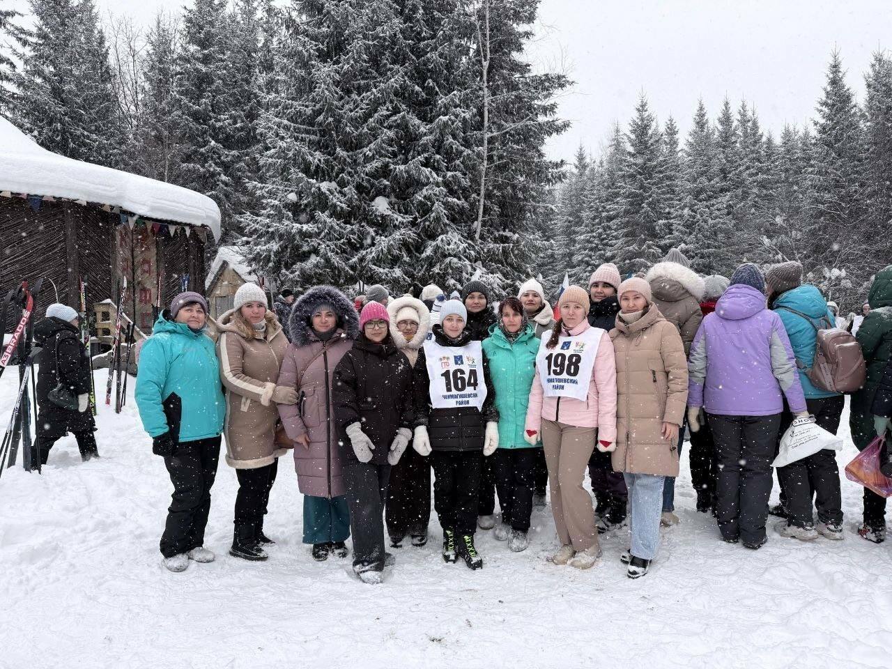 Мәгариф хезмәткәрләре чаңгы ярышларында катнашты