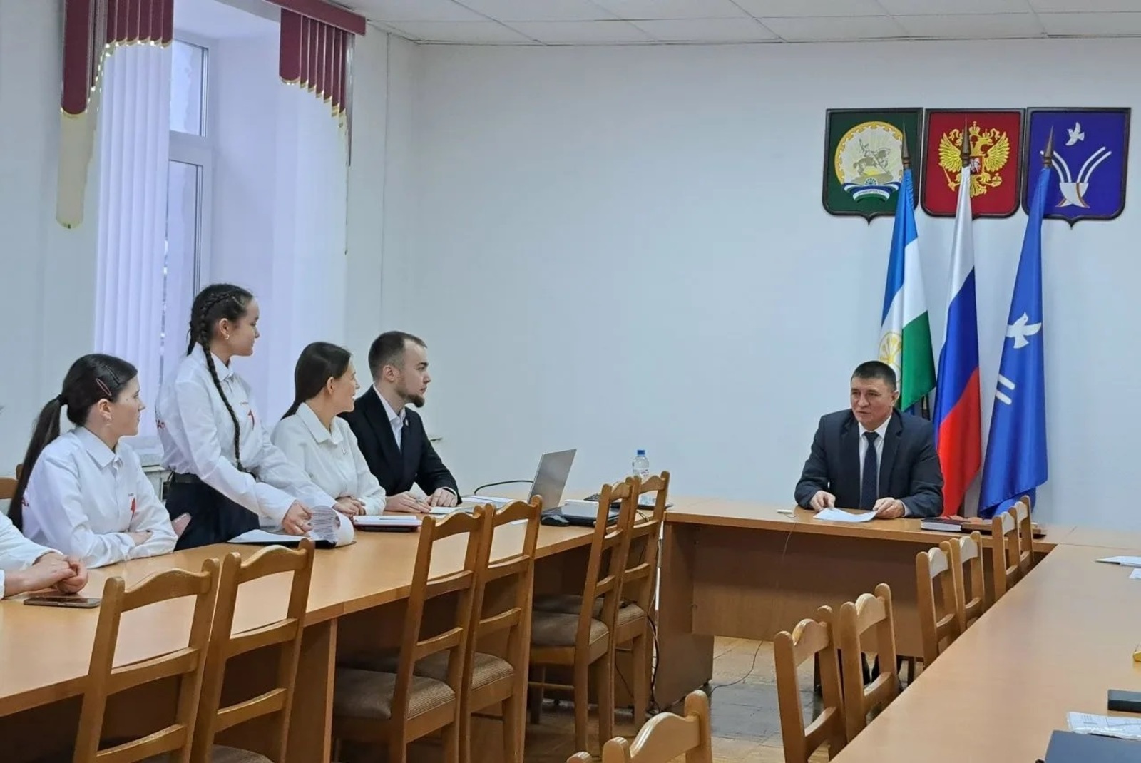 Эшчәнлеккә йомгак ясап