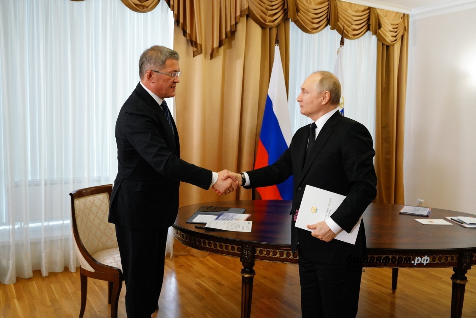 Путин пообещал оказать поддержку в реализации важных для Башкирии проектов
