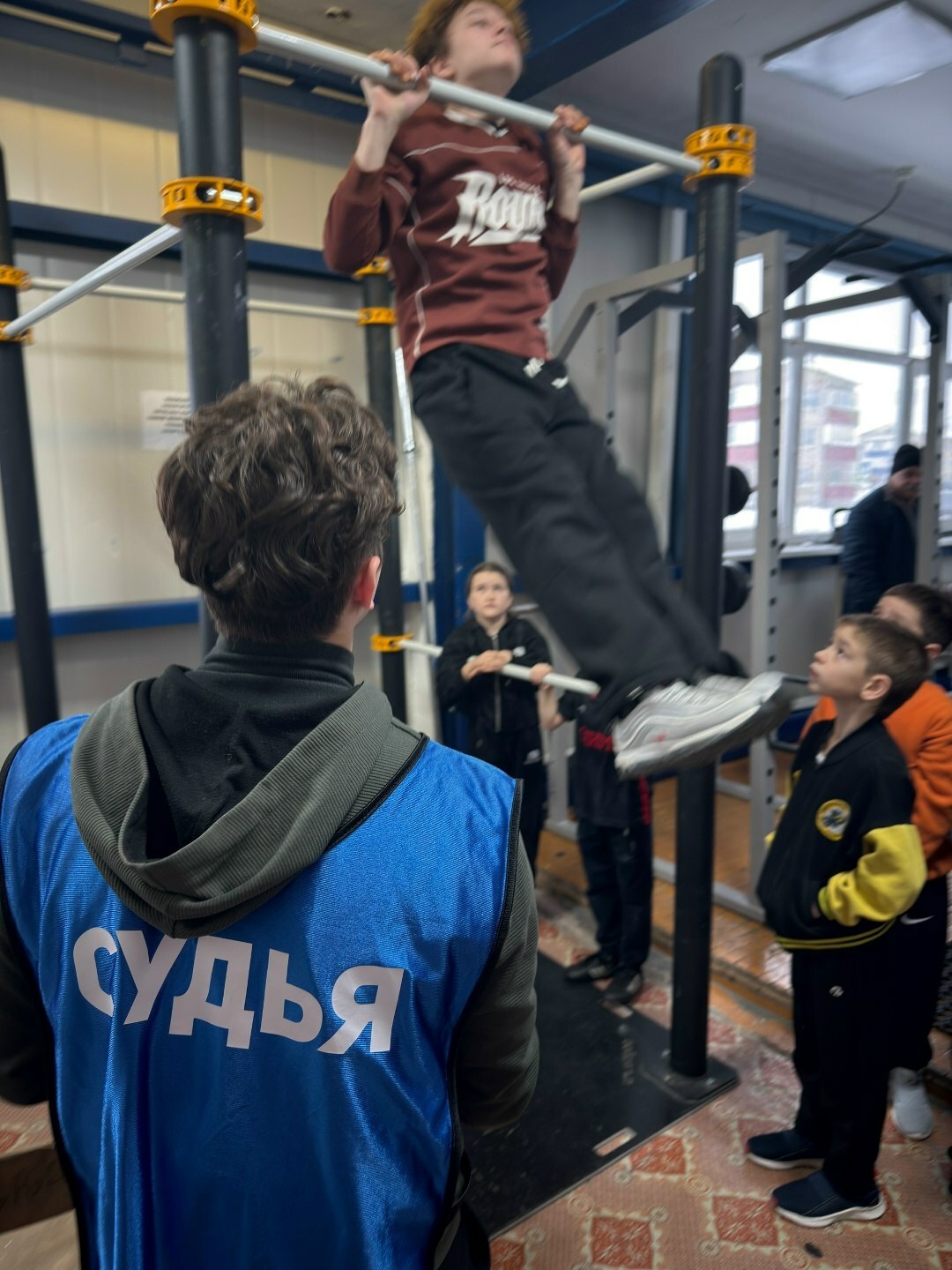 Югары физик әзерлек күрсәтеп