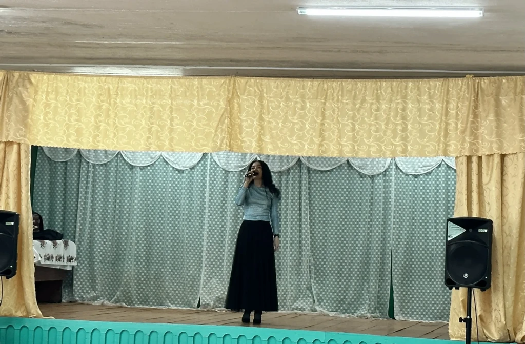 Макарлыларны сөендереп