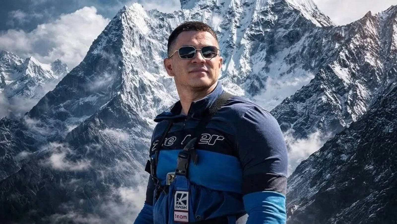 “Мин кайтам, вәгъдә бирәм! Югыйсә мине хейтерлар күмделәр, диярлек...