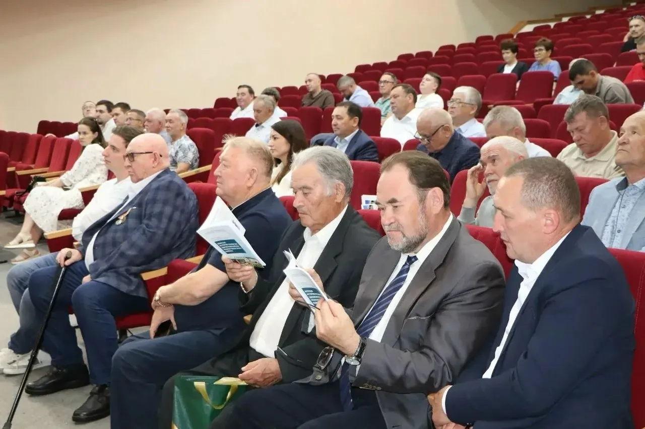 Районыбыз республиканың их яхшы хирургларын кабул итте