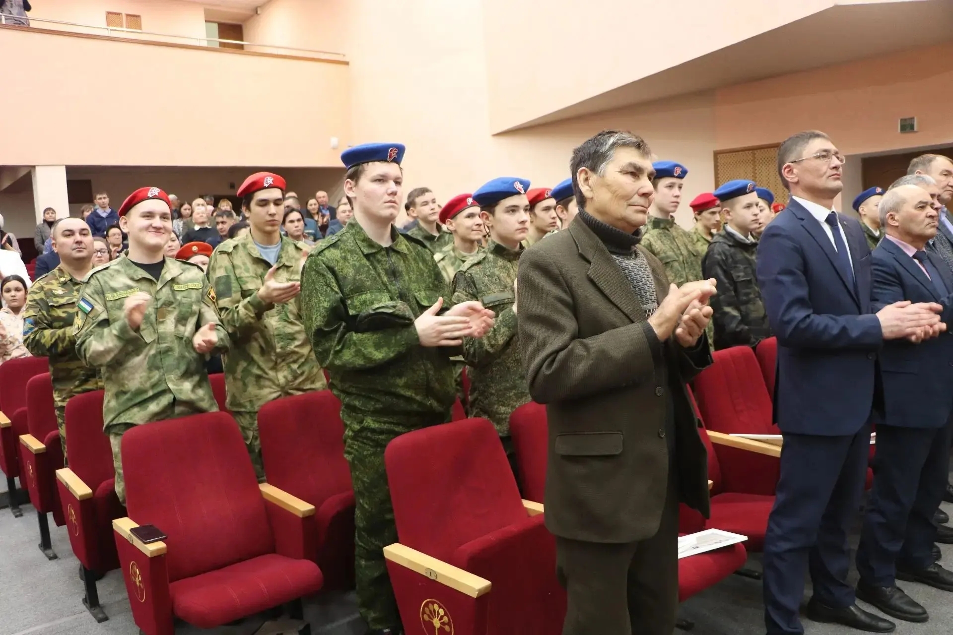 Сезгә карата хөрмәтебез зур