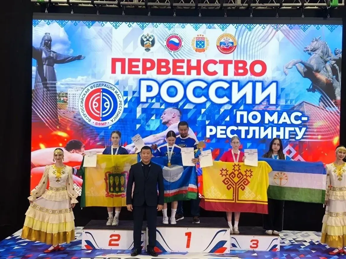 Мас-рестлинг буенча югары нәтиҗәләр күрсәтеп