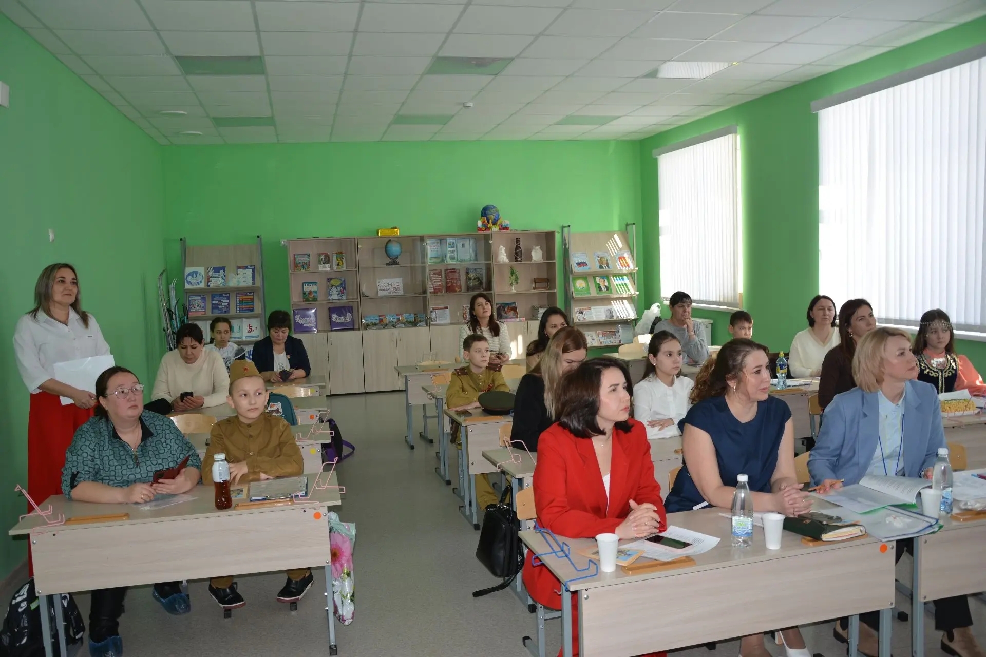 Талантлы укучылар һәм остазларны берләштереп