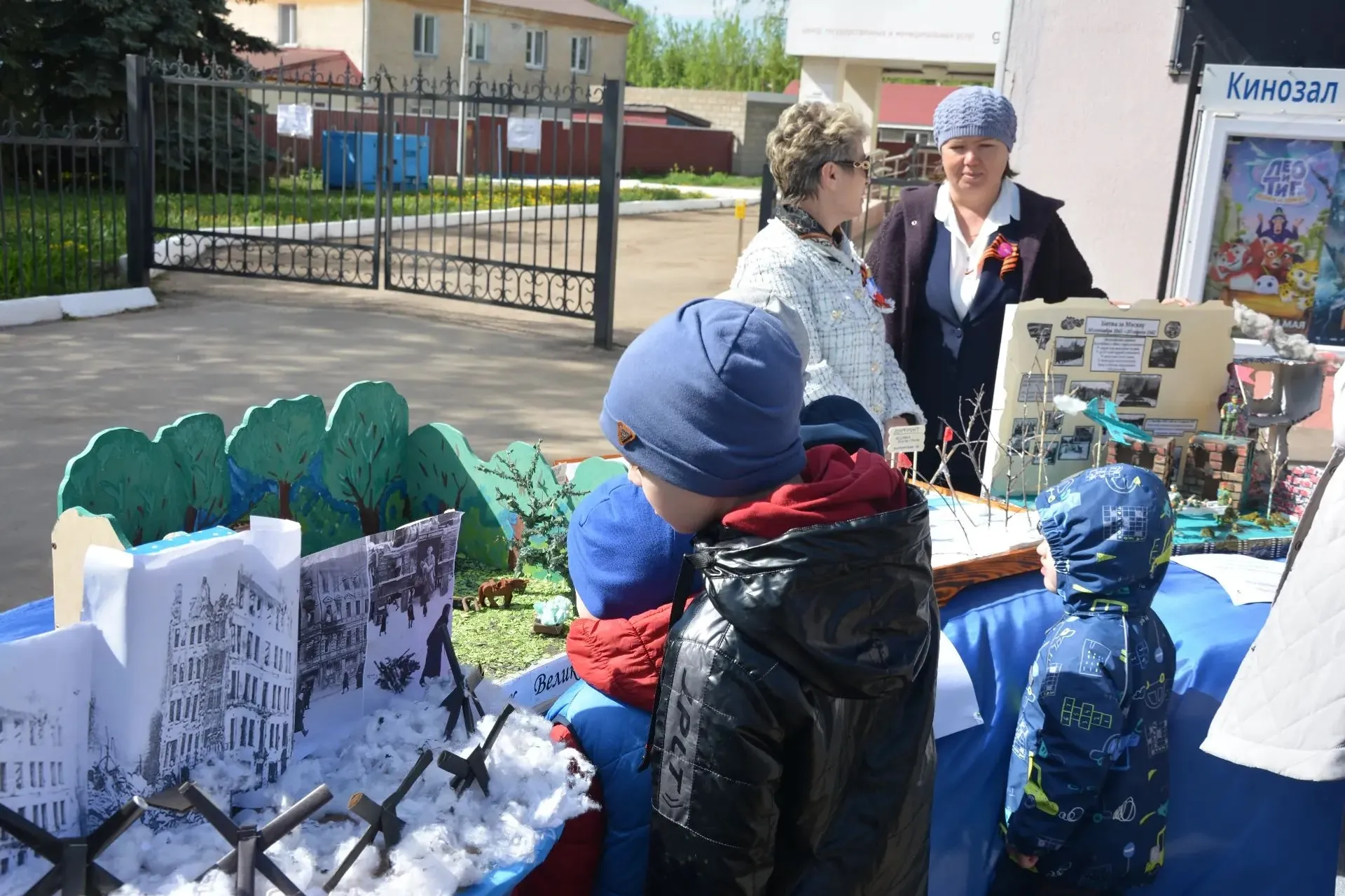 Күргәзмәләрдә – сугыш елларының моңсу хәтирәләре