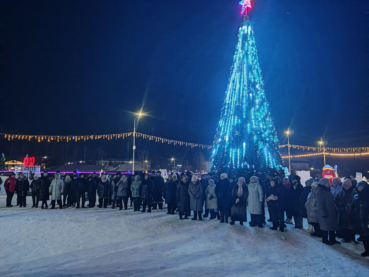 Бәйрәм концерты гөрләде