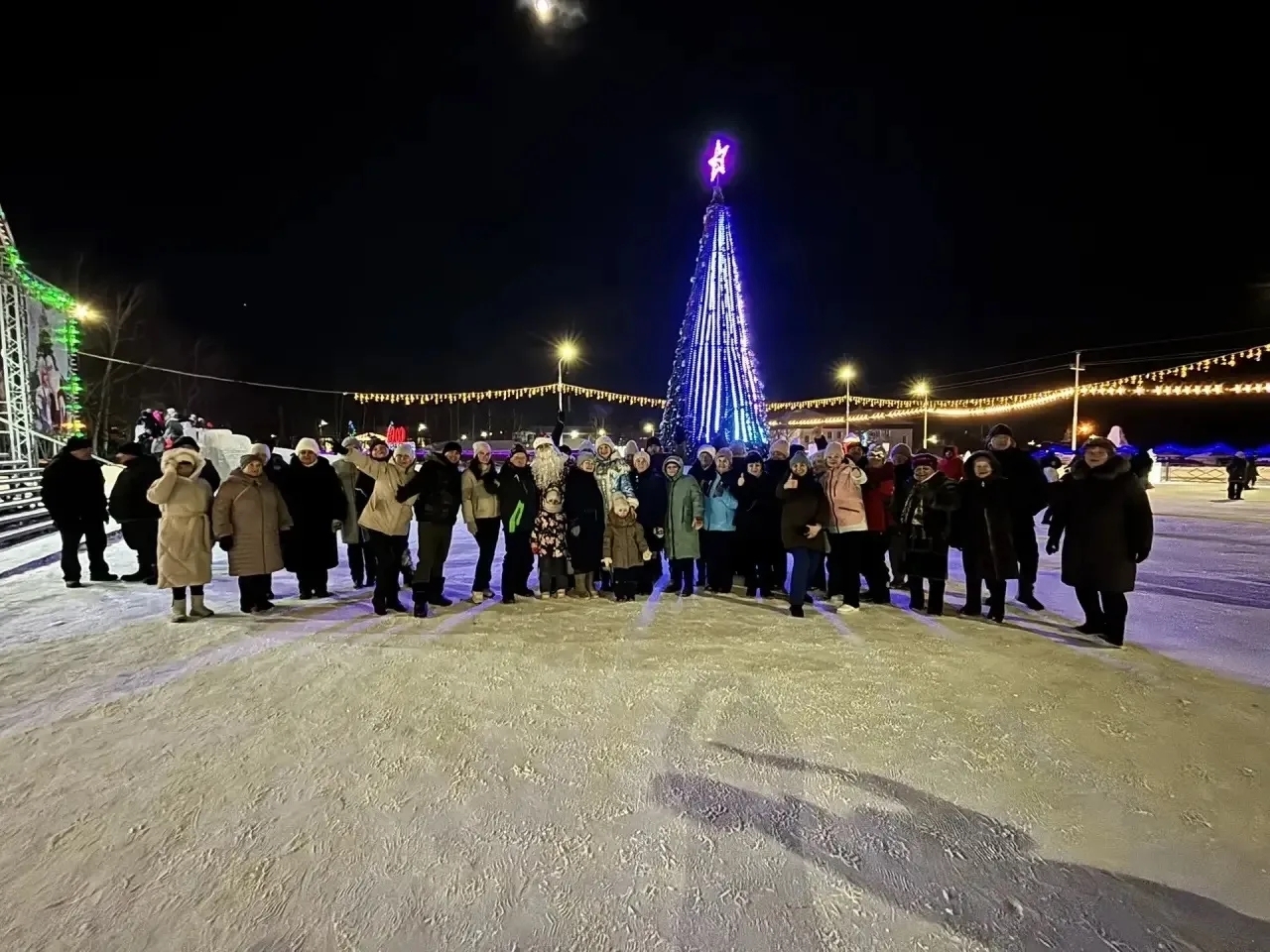 Чыршы янында Яңа ел күңел ачулары