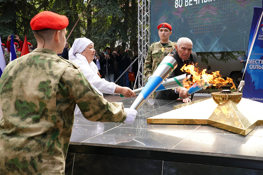 Общественное пространство создали в центре села Чекмагуш в 2020 году