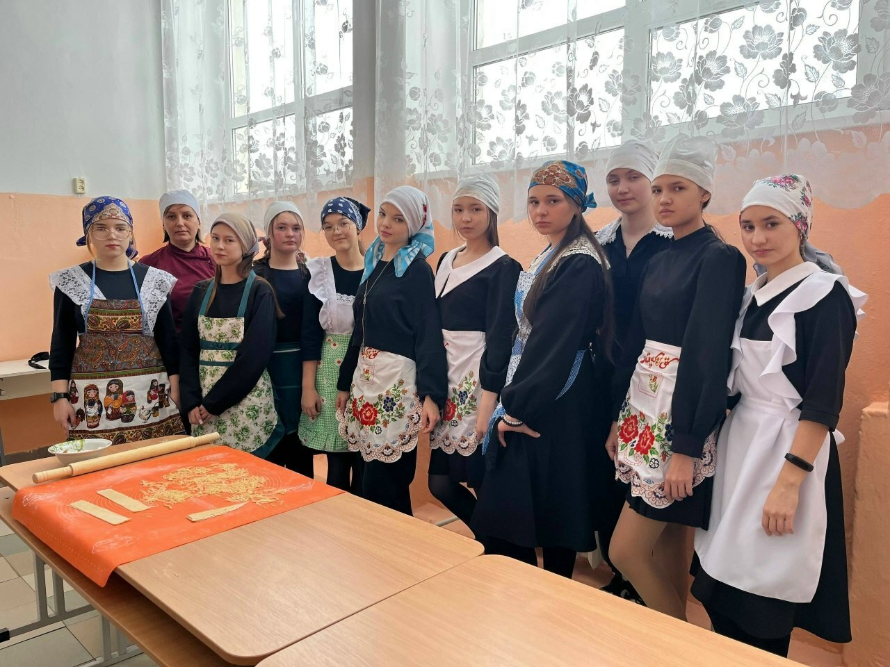 Укучылар  «Минем милли ризыгым» флешмобына кушылды