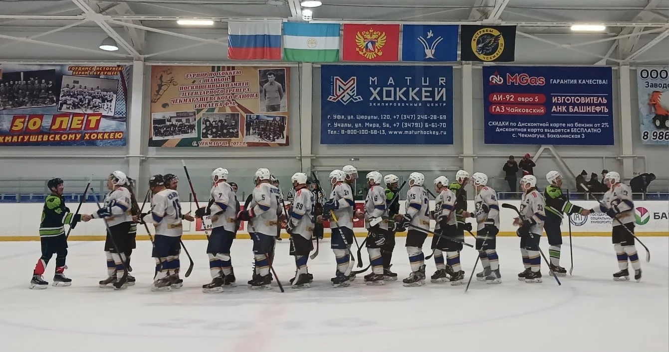 "Чакмагыш-Арена" бозында кызу алышлар