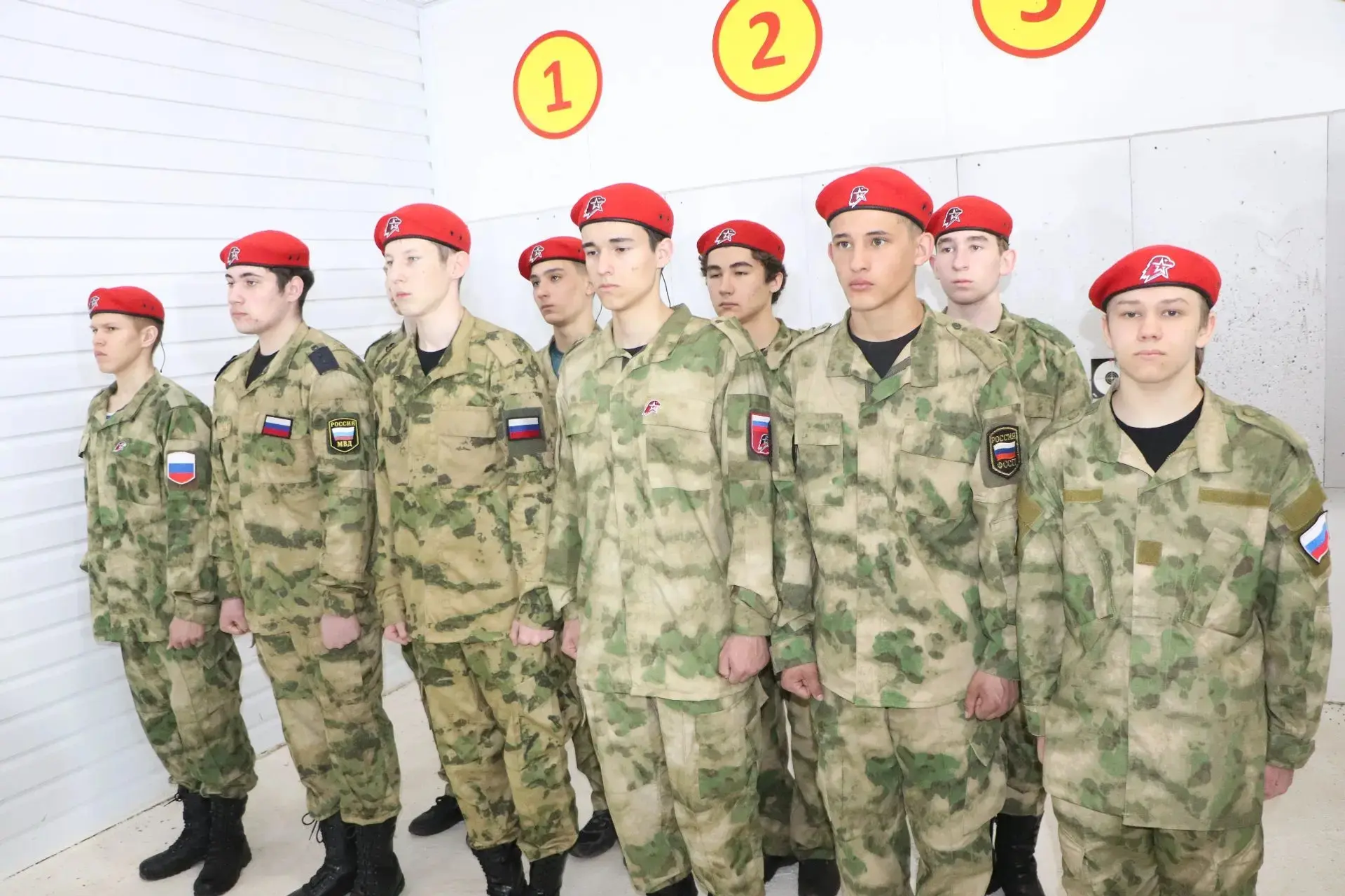 Булачак солдатларга повесткалар тапшырылды