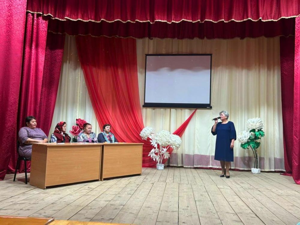 Авыл хатын-кызларын данлап